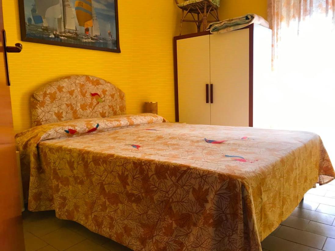 Gianni House Backpackers Hostel Giardini Naxos Eksteriør billede